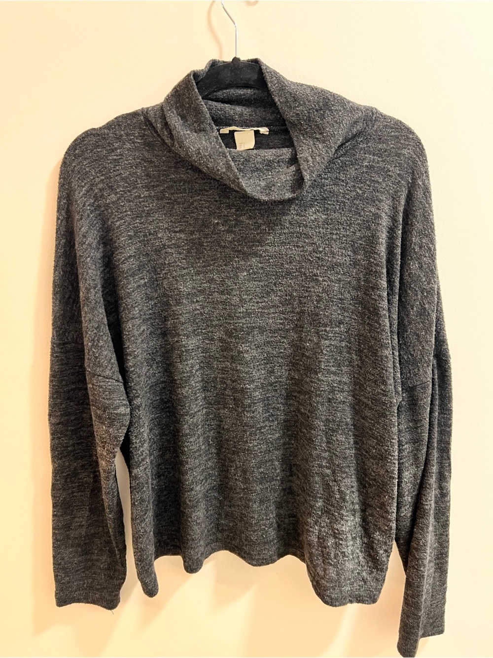 H&M Mock Turtleneck Pullover Sweater